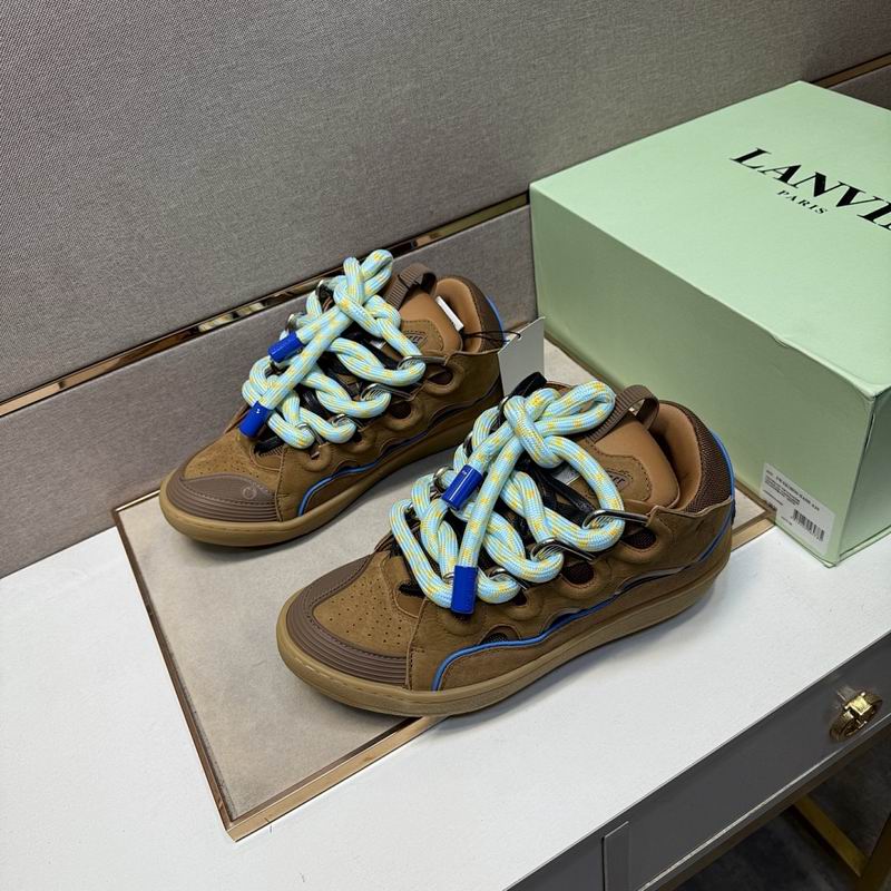 Lanvin Curb