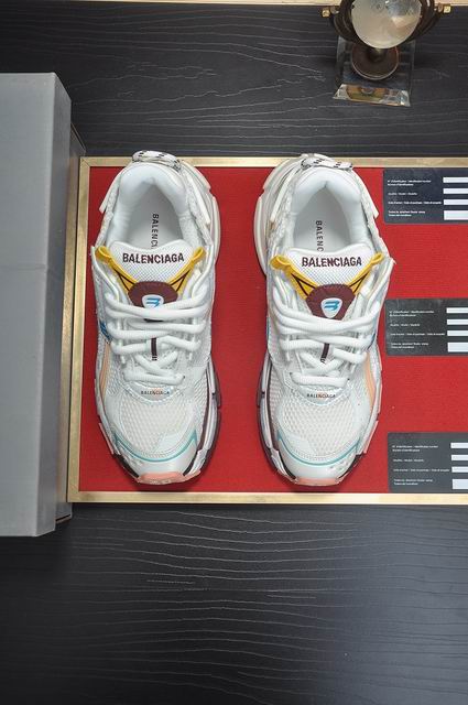 Balenciaga Runner